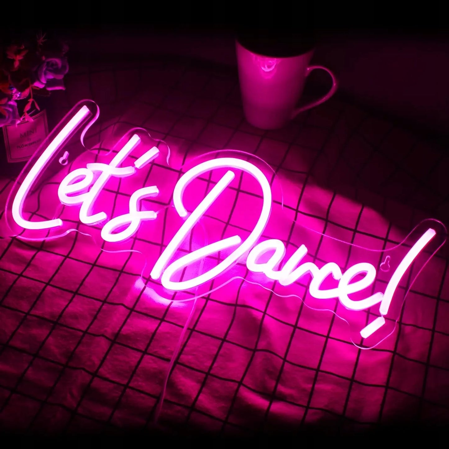 Dekoracinis LED neonas Let's Dance, rožinis, 43x17 cm, su USB jungtimi