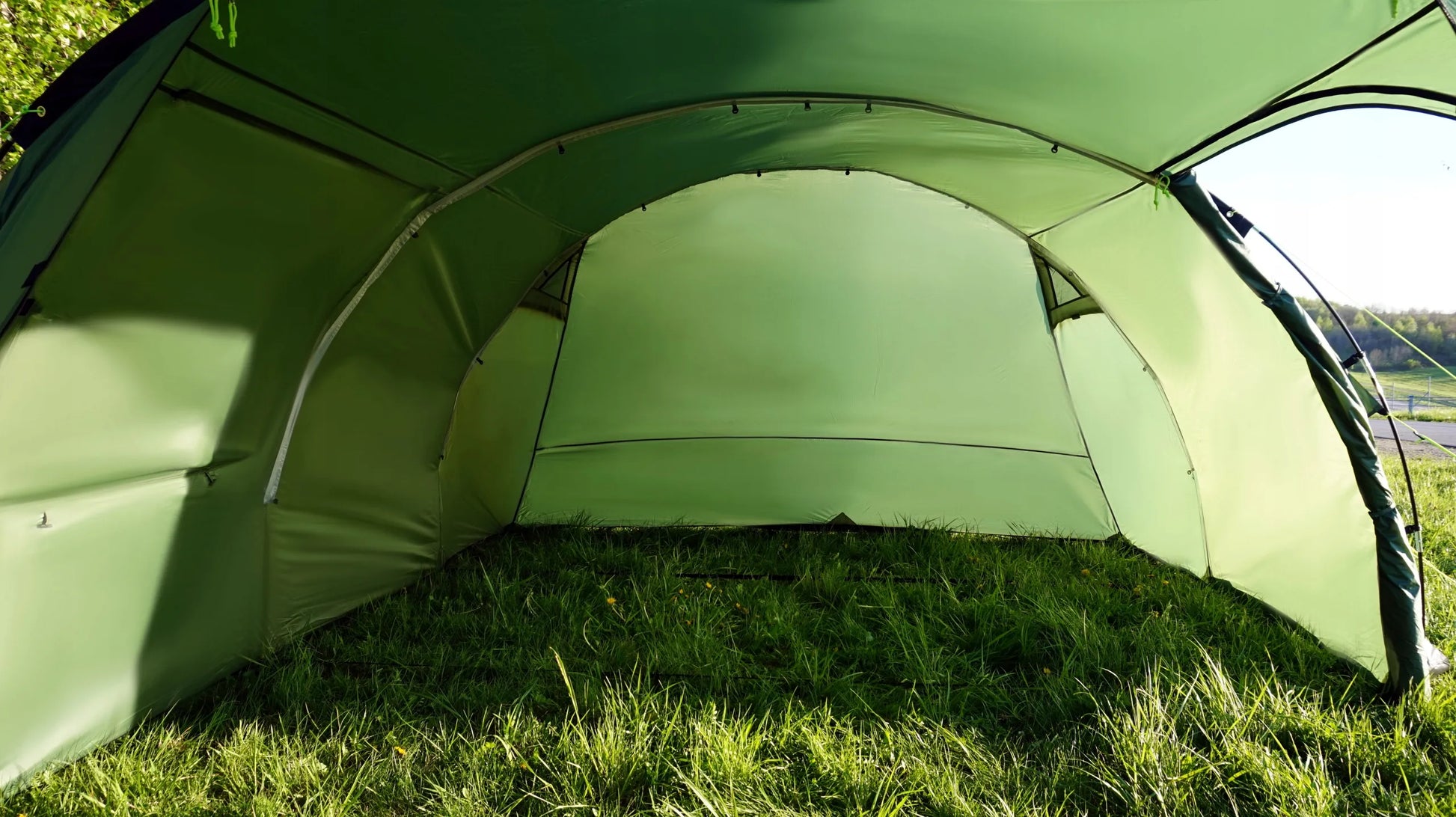 5 vietų palapinė AlpenTent Tour 5 XXL didelė 16 m²