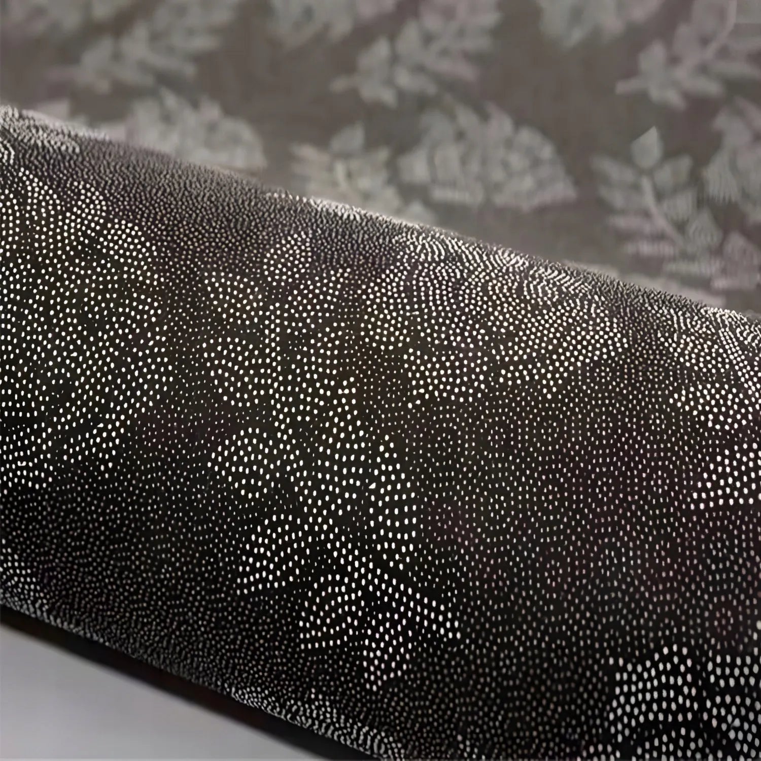 Kilimas 160x220 cm rudas, skirtas svetainei, loftui, modernus, neslystantis, rudas-smėlio spalvos