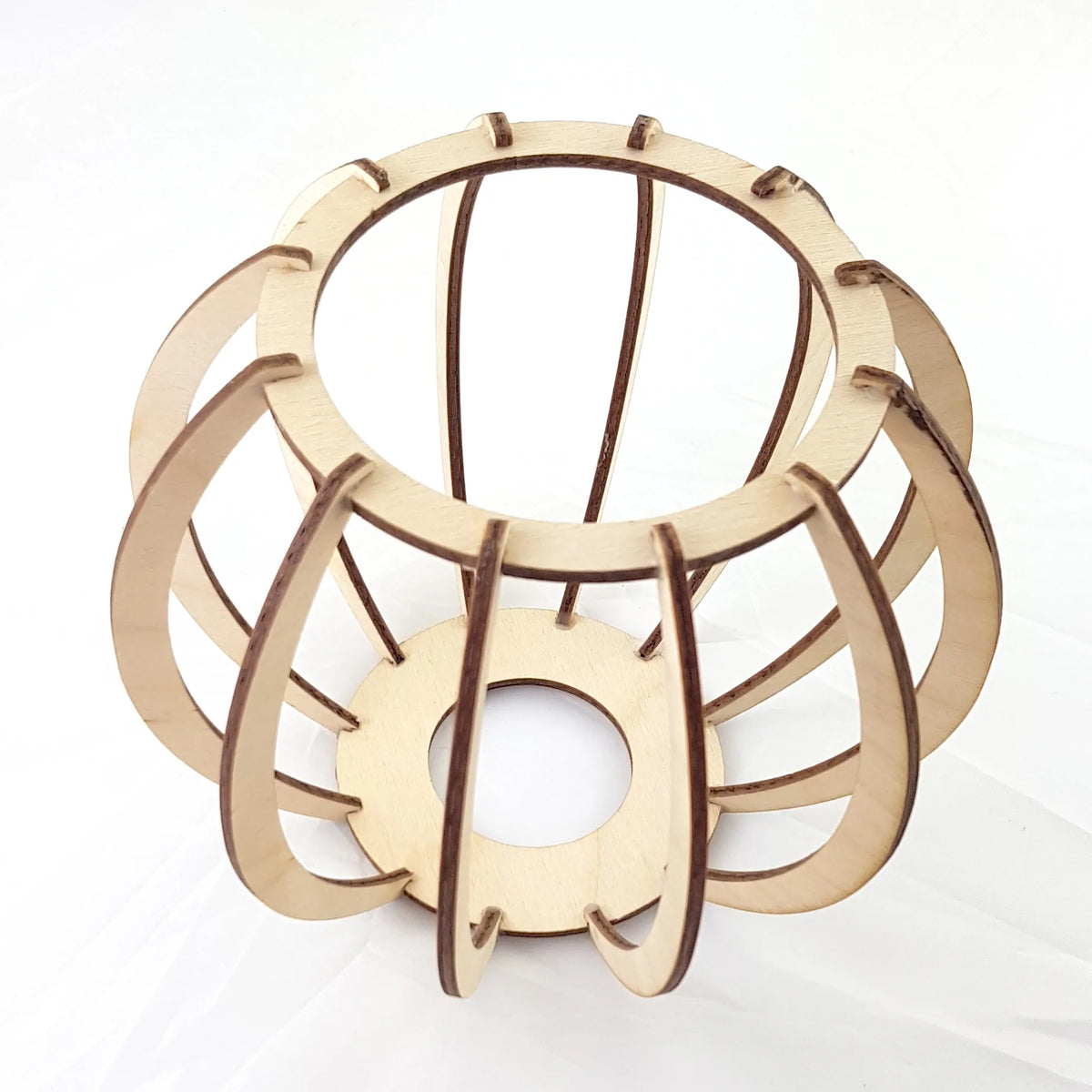 LED-ONE pakabinamas šviestuvas, lubinis šviestuvas, LOFT mediena, 3 šviesos šaltiniai