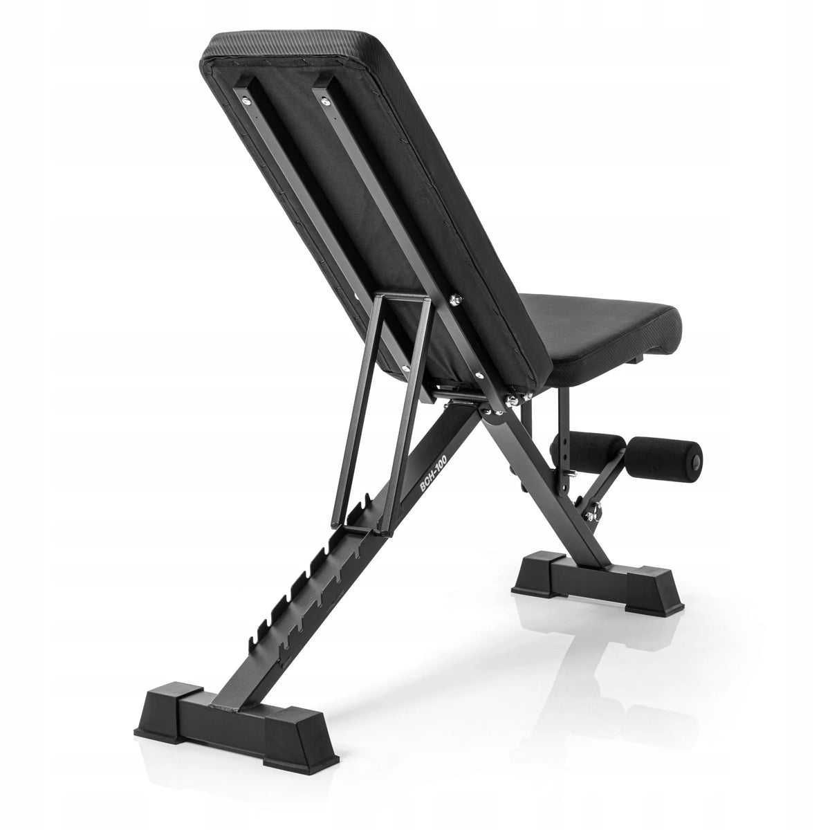 Meteor BCH-100 reguluojamas sulankstomas treniruočių suolelis iki 150 kg