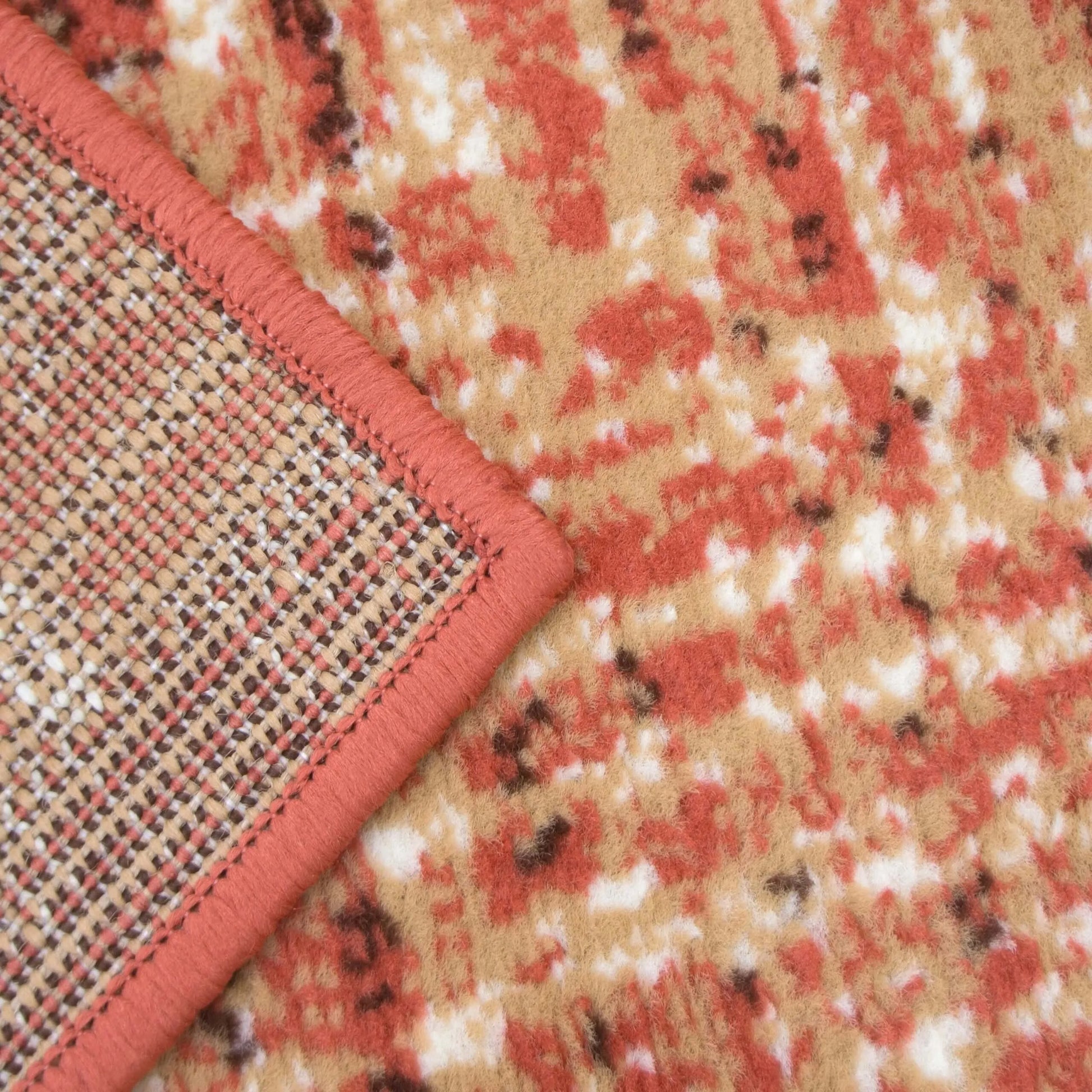 Modernus 100x150 raudonas kilimas Eureka Home – stilingas svetainės ir miegamojo akcentas