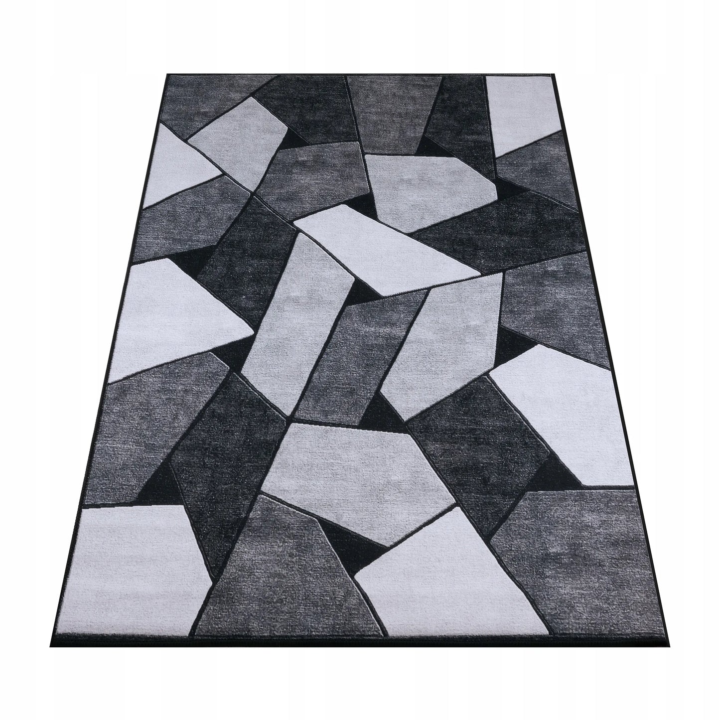 MODERNUS KILIMAS 120x170 PILKAS-JUODAS SVETAINEI NESLYSTANTIS STILINGAS BCF