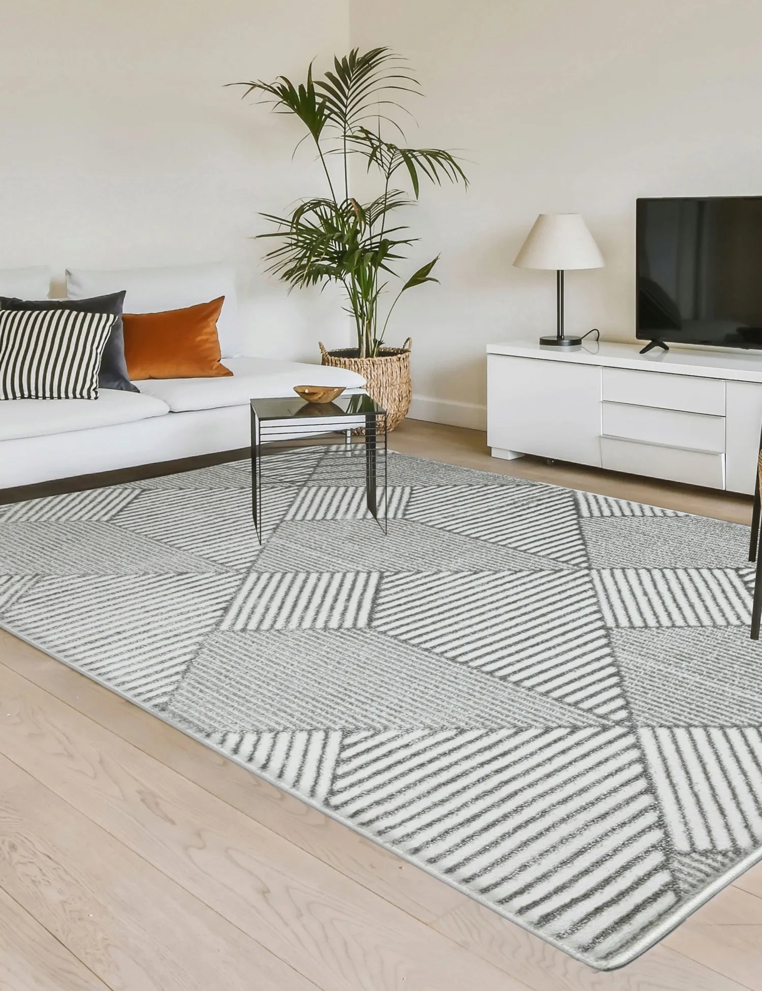 Modernus svetainės kilimas 120x170cm pilkas Glamour minkštas madingas žvilgantis