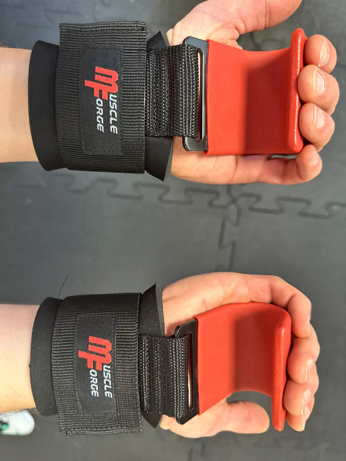 MuscleForge treniruočių kabliai riešams svorių kilnojimui ir traukos pratimams plieniniai