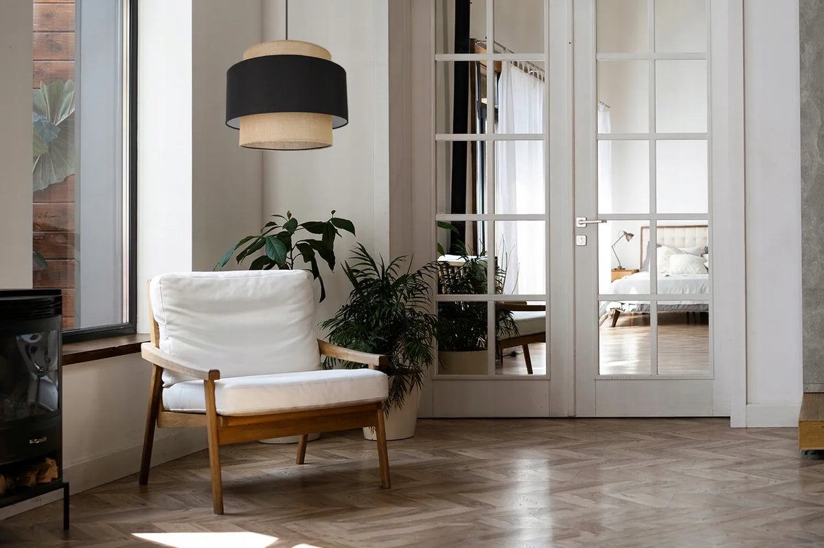 PAKABINAMAS LUBINIS ŠVIESTUVAS „BOHO“ SU VIENU DŽIUTO ATSPALVIU, MODERNUS