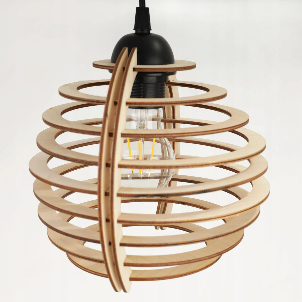 Pakabinamas lubinis šviestuvas Light Home TIMBER 2490/4 iš medžio, modernus boho stiliaus, virtuvei ir svetainei