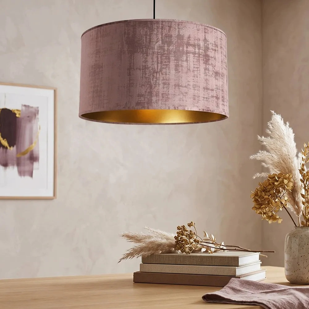 Pakabinamas lubinis šviestuvas „Light Home“ VELORA su veliūriniu gaubtu, rožinės ir auksinės spalvos, 40 cm