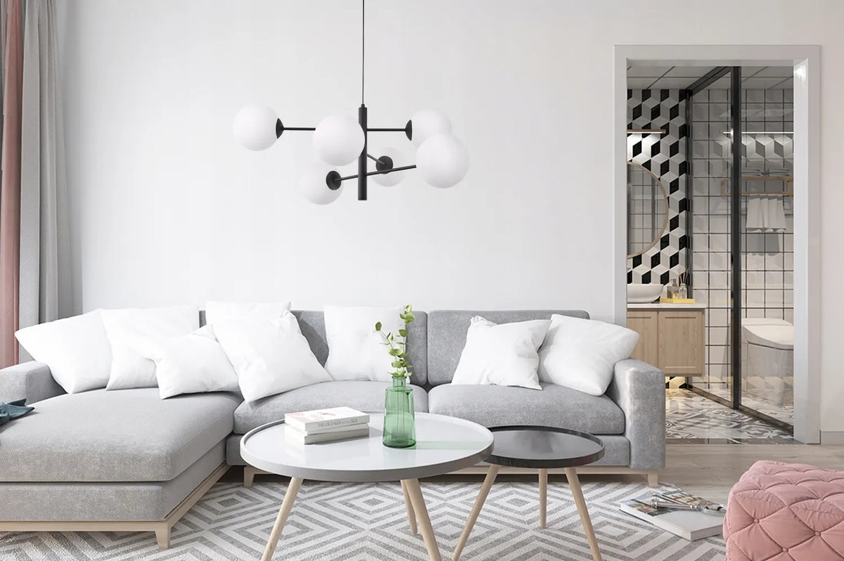 Pakabinamas lubinis šviestuvas „Light Home“ VICENZA juodas, lofto stiliaus, su baltais rutulio formos gaubtais, 6×E14