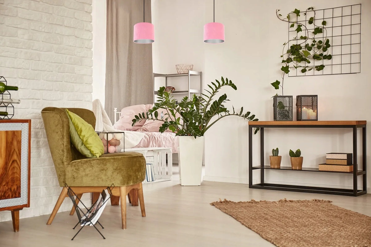 Pakabinamas lubinis šviestuvas „Mediolan“ „Light Home“, juodas su smėlio spalvos gaubtu, 20 cm