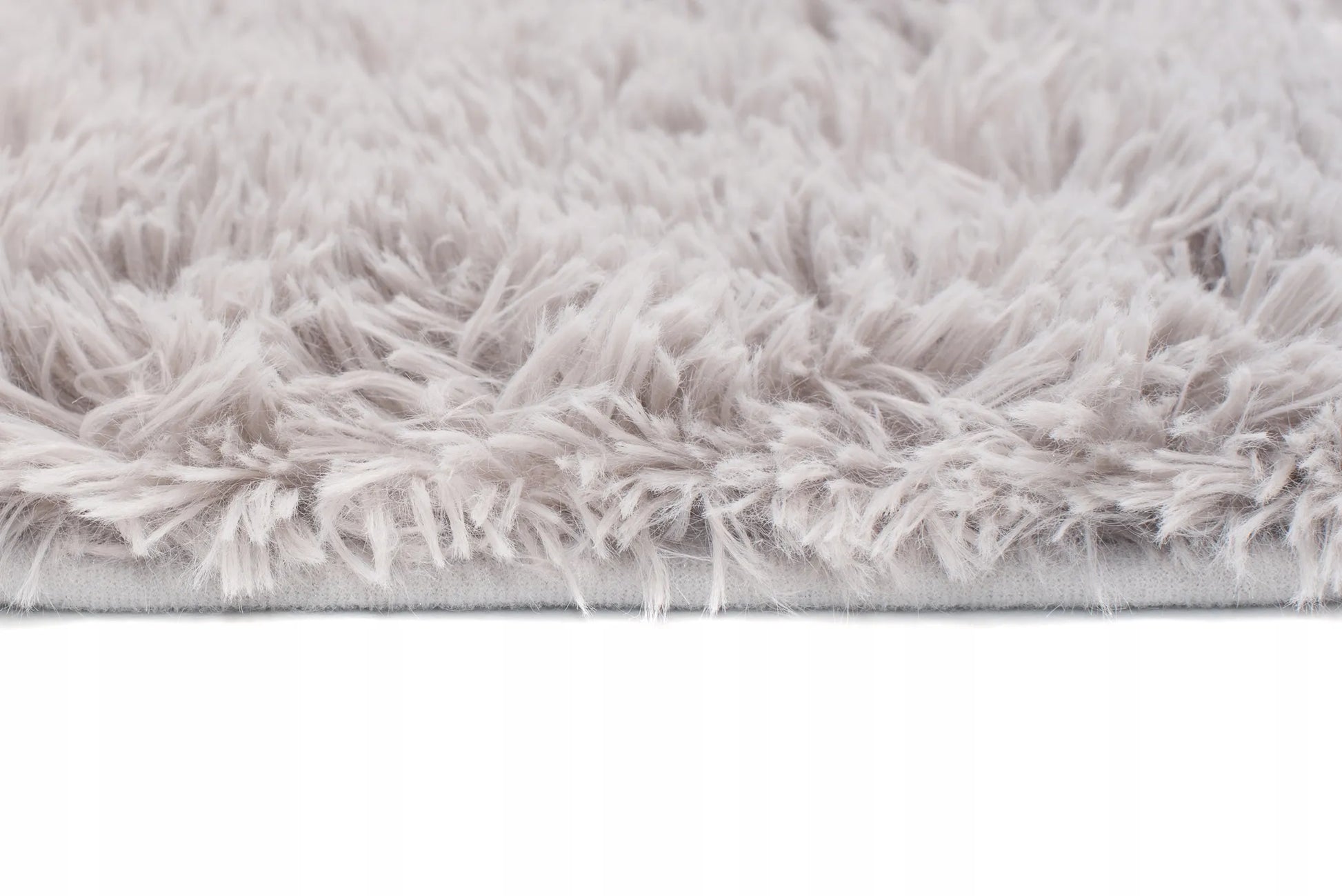 PLIŠINIS KILIMAS 140x200 MINKŠTAS SOFT PLUS vlg