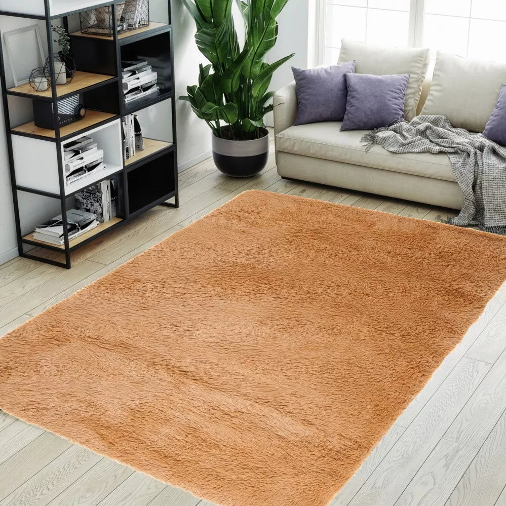 PLIUŠINIS SHAGGY KILIMAS 140x200 MINKŠTAS PŪKAS smėlio spalvos