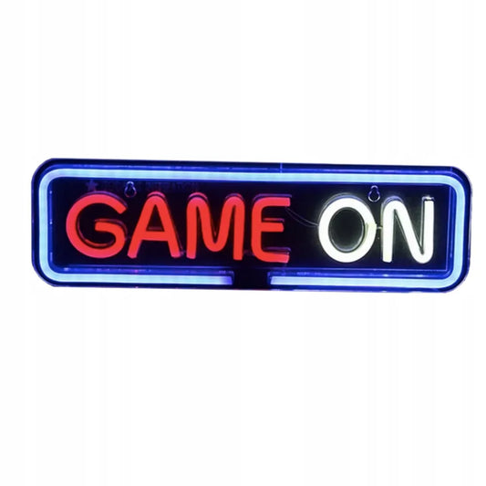 Spalvotas LED neoninis užrašas „Game On“ – stilinga gamerio kambario dekoracija