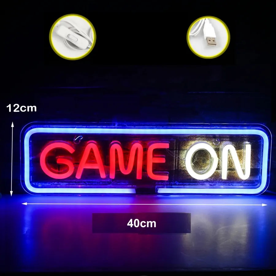 Spalvotas LED neoninis užrašas „Game On“ – stilinga gamerio kambario dekoracija