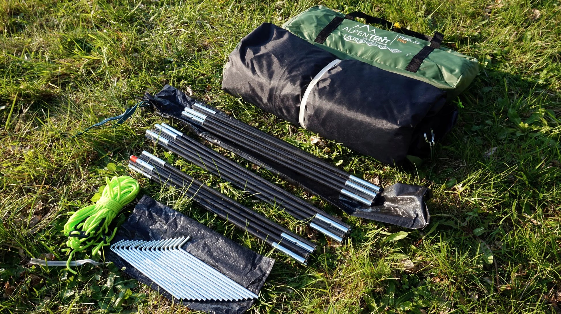 Trivietė palapinė AlpenTent Peak X3 PRO 3,6 kg